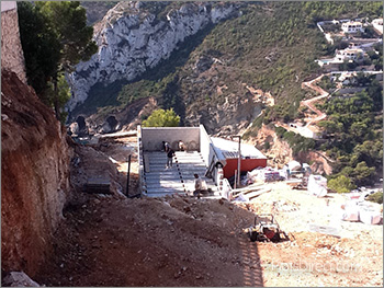 Beginning the swimming pool construction